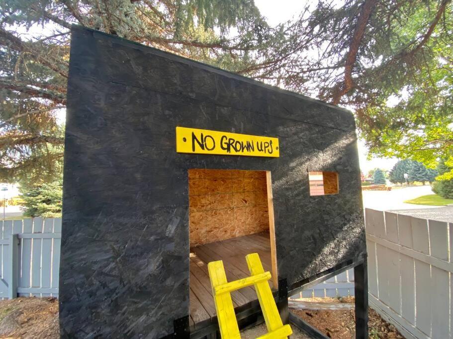 Mid Century Modern Montana Dream Home بوتي المظهر الخارجي الصورة