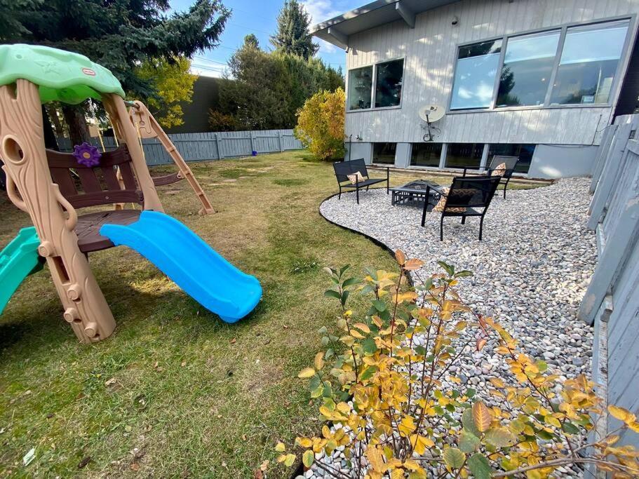 Mid Century Modern Montana Dream Home بوتي المظهر الخارجي الصورة